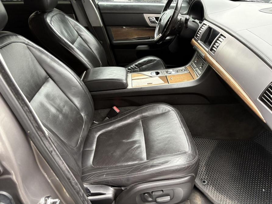 Jaguar XF I Москва  - изображение 9