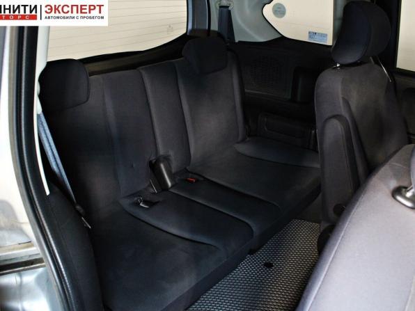 Honda Freed I с пробегом 2009 года, цена 987 000 рублей, 175531 км, компактвэн, Автокод Объявления