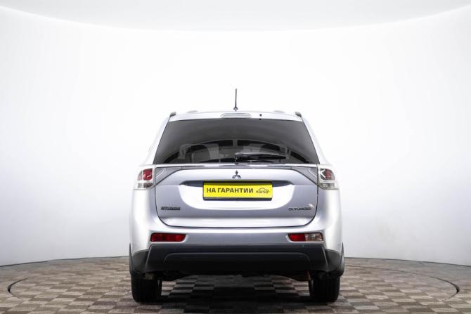 Mitsubishi Outlander III с пробегом 2013 года, цена 1 299 000 рублей, 230000 км, внедорожник, Автокод Объявления