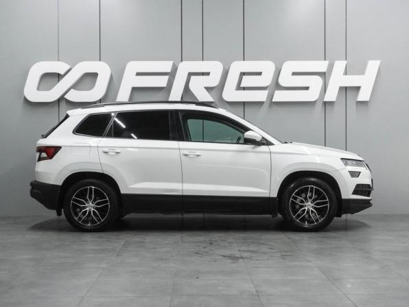 Skoda Karoq I с пробегом 2020 года, цена 2 195 000 рублей, 132857 км, внедорожник, Автокод Объявления