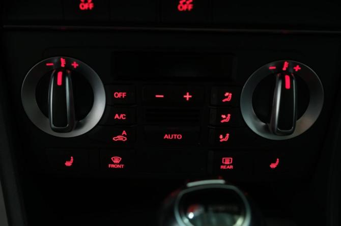 Audi Q3 I (8U) с пробегом 2013 года, цена 1 449 000 рублей, 273000 км, внедорожник, Автокод Объявления