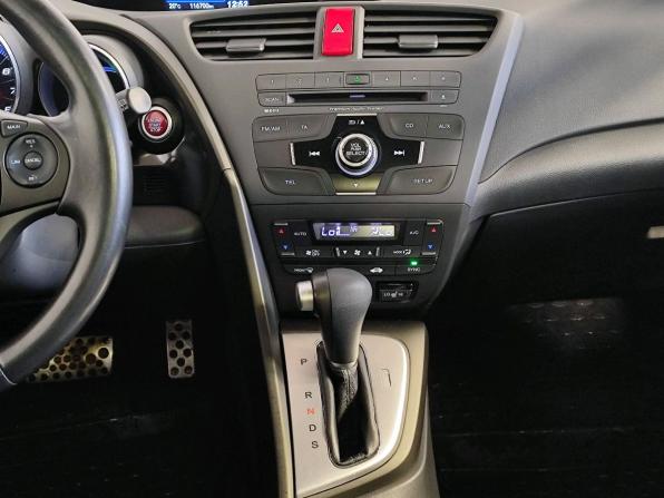 Honda Civic IX с пробегом 2012 года, цена 1 489 000 рублей, 116700 км, хэтчбек, Автокод Объявления