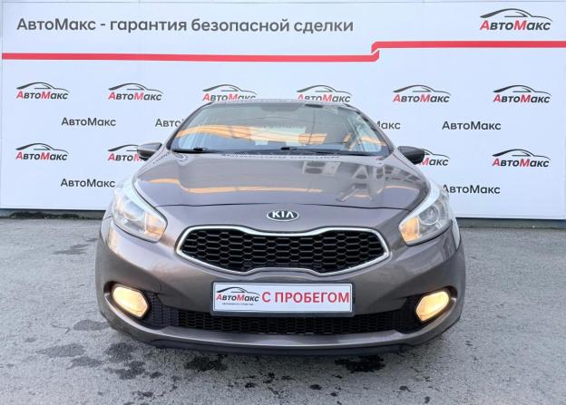 Kia Ceed II с пробегом 2013 года, цена 980 000 рублей, 196957 км, хэтчбек, Автокод Объявления