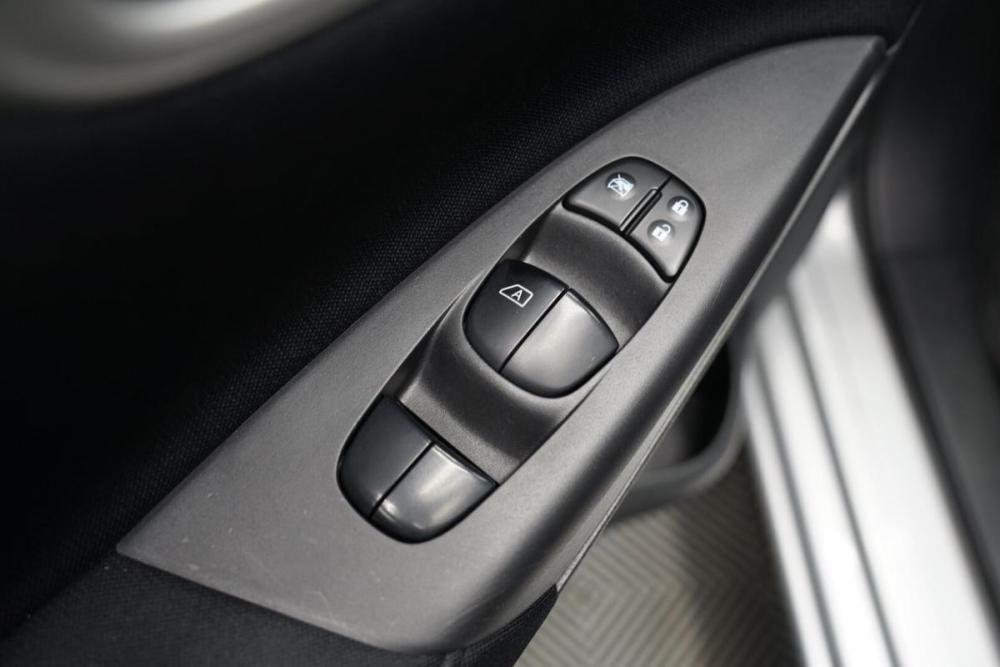 Nissan Sentra VII (B17) Крым  - изображение 9