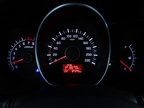 Kia Rio III Рестайлинг с пробегом 2015 года, цена 1 112 000 рублей, 87369 км, хэтчбек, Автокод Объявления