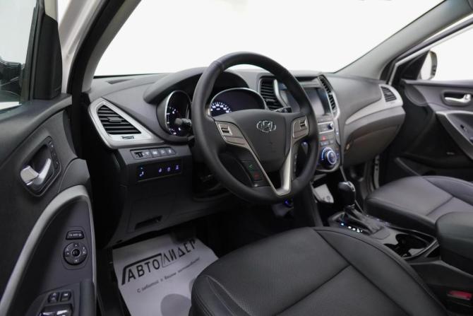 Hyundai Santa Fe III Рестайлинг с пробегом 2017 года, цена 1 469 000 рублей, 90359 км, внедорожник, Автокод Объявления
