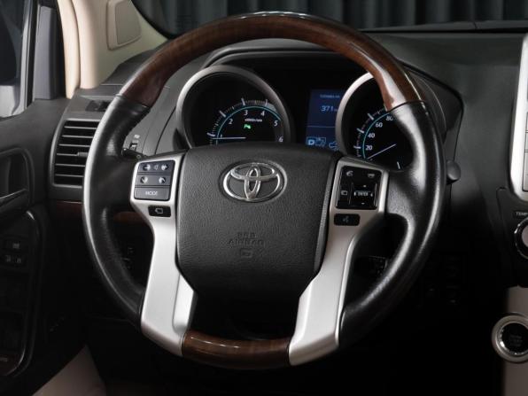 Toyota Land Cruiser Prado 150 Series с пробегом 2013 года, цена 3 999 000 рублей, 180019 км, внедорожник, Автокод Объявления