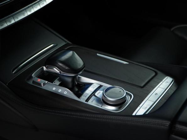 Kia K900 II с пробегом 2019 года, цена 2 549 000 рублей, 187500 км, седан, Автокод Объявления
