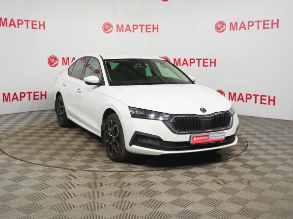 Skoda Octavia IV (A8) с пробегом 2020 года, цена 2 300 000 рублей, 116820 км, лифтбек, Автокод Объявления