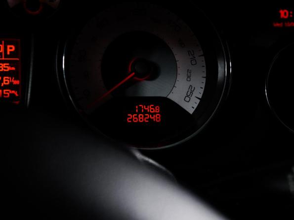 Peugeot 308 I Рестайлинг с пробегом 2011 года, цена 400 000 рублей, 268247 км, хэтчбек, Автокод Объявления