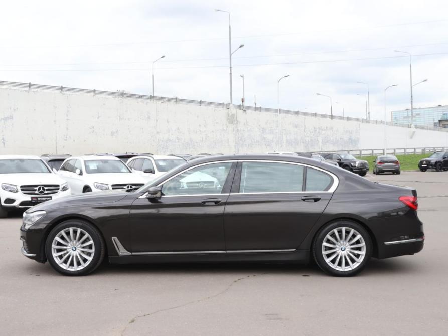 BMW 7 серии VI (G11/G12) Москва  - изображение 9