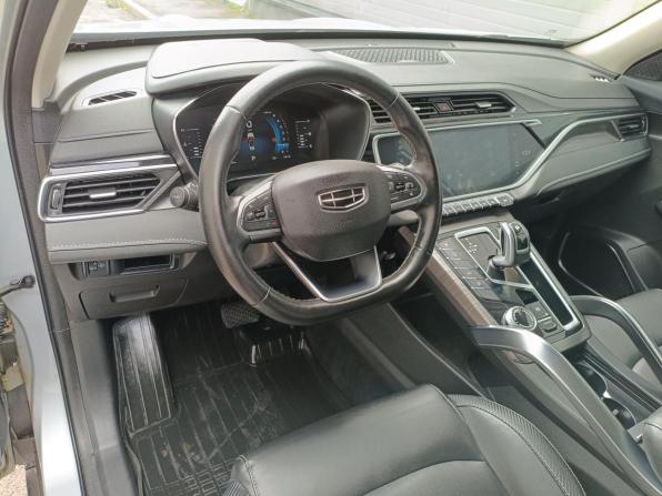 Geely Atlas Pro с пробегом 2023 года, цена 1 909 000 рублей, 64515 км, внедорожник, Автокод Объявления