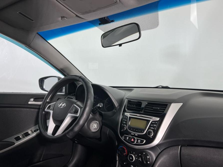Hyundai Solaris I Архангельск  - изображение 13
