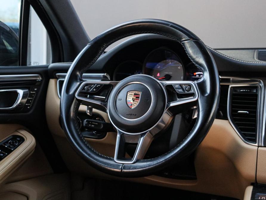 Porsche Macan I Москва  - изображение 16