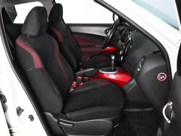 Nissan Juke I с пробегом 2013 года, цена 1 099 000 рублей, 124656 км, внедорожник, Автокод Объявления