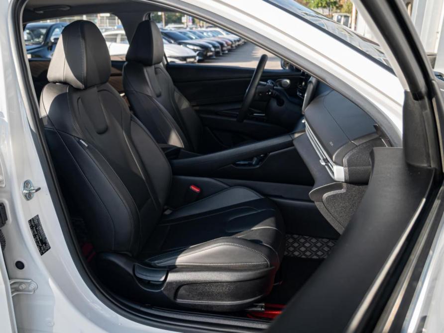 Hyundai Elantra VII (CN7) Краснодар  - изображение 8