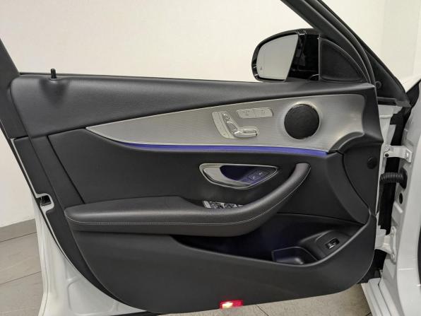 Mercedes-Benz E-Класс V (W213 S213 C238) с пробегом 2020 года, цена 3 250 000 рублей, 100948 км, седан, Автокод Объявления