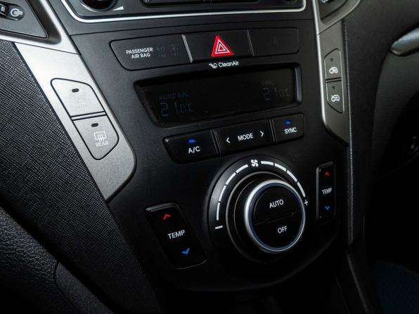 Hyundai Santa Fe III Рестайлинг с пробегом 2016 года, цена 2 088 000 рублей, 169000 км, внедорожник, Автокод Объявления