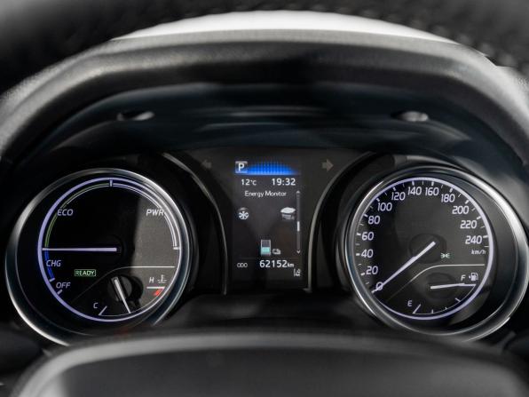 Toyota Camry VIII (XV70) Рестайлинг с пробегом 2021 года, цена 3 550 000 рублей, 62162 км, седан, Автокод Объявления