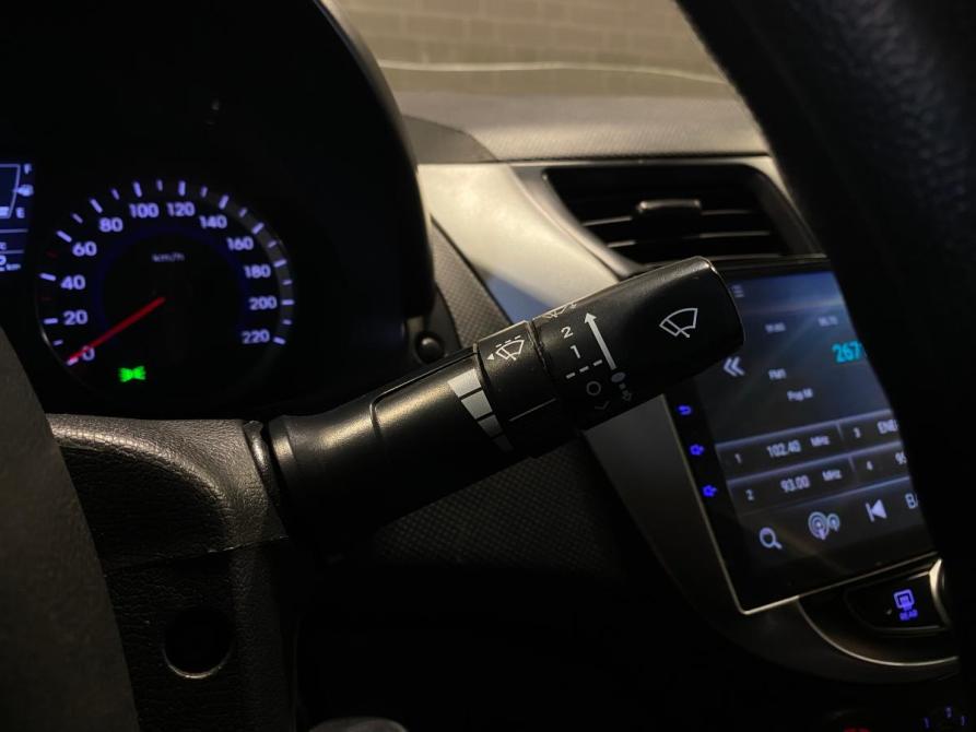Hyundai Solaris I Челябинск  - изображение 19