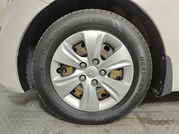 Hyundai Elantra V (MD) Рестайлинг с пробегом 2015 года, цена 1 250 000 рублей, 154885 км, седан, Автокод Объявления
