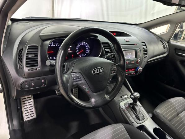 Kia Cerato III с пробегом 2015 года, цена 1 280 000 рублей, 109406 км, седан, Автокод Объявления
