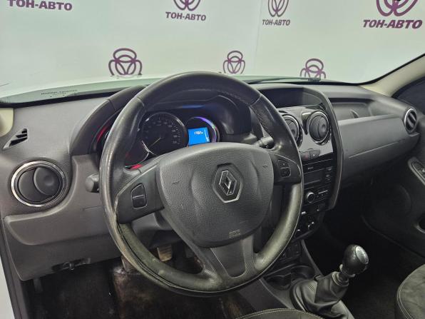Renault Duster I Рестайлинг с пробегом 2017 года, цена 1 262 000 рублей, 148686 км, внедорожник, Автокод Объявления