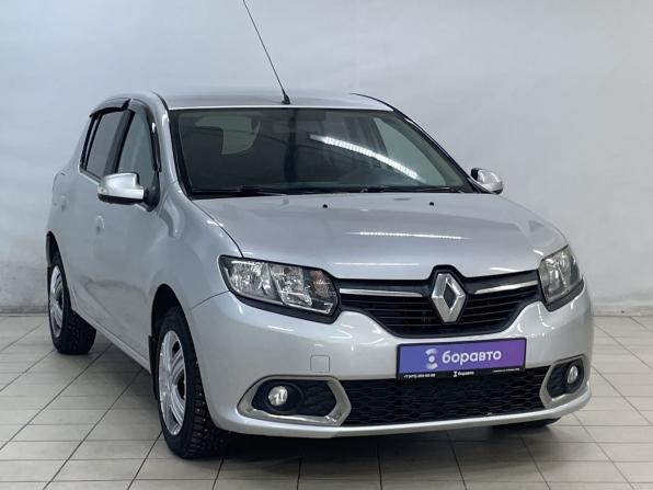 Renault Sandero II с пробегом 2016 года, цена 835 000 рублей, 102906 км, хэтчбек, Автокод Объявления