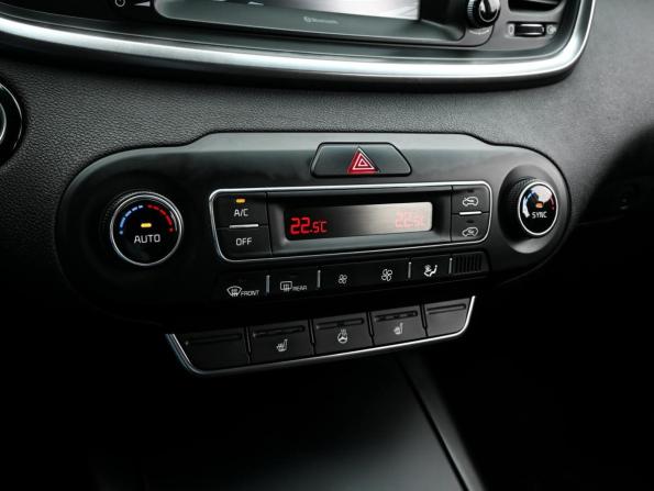 Kia Sorento III Prime Рестайлинг с пробегом 2018 года, цена 2 679 000 рублей, 193585 км, внедорожник, Автокод Объявления