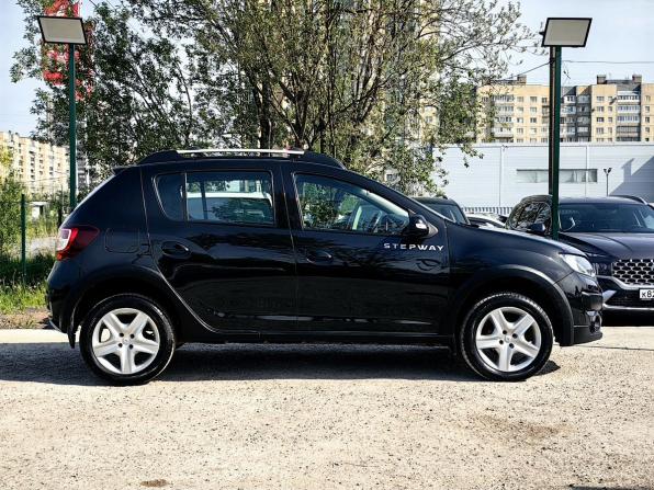 Renault Sandero II с пробегом 2015 года, цена 969 000 рублей, 116000 км, хэтчбек, Автокод Объявления