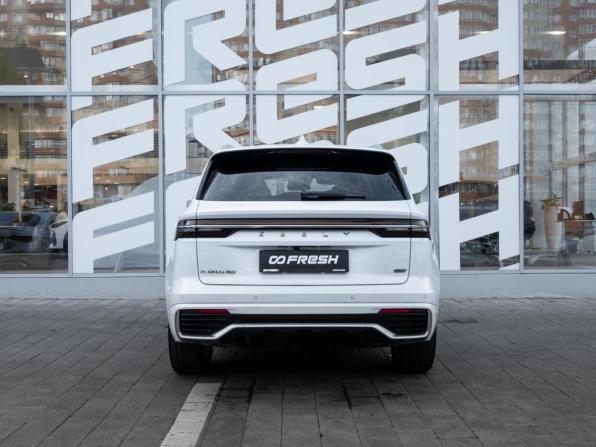 Geely Monjaro I с пробегом 2024 года, цена 3 255 000 рублей, 48673 км, внедорожник, Автокод Объявления