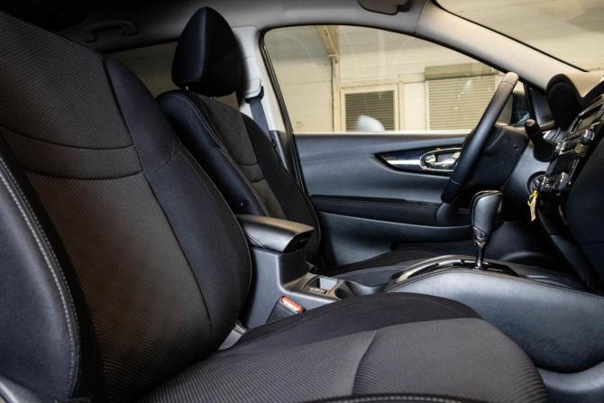 Nissan Qashqai II с пробегом 2017 года, цена 1 595 000 рублей, 124878 км, внедорожник, Автокод Объявления