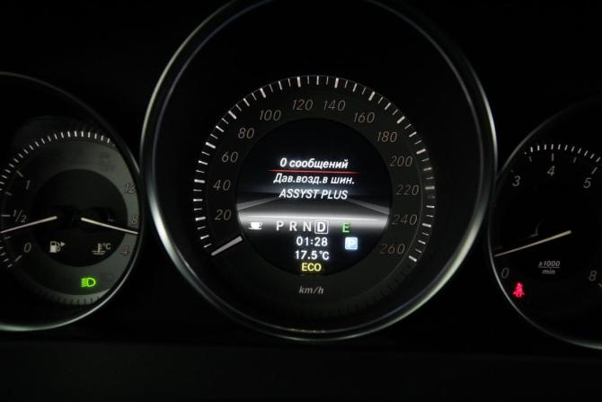 Mercedes-Benz C-Класс III (W204) Рестайлинг с пробегом 2012 года, цена 1 600 000 рублей, 226653 км, седан, Автокод Объявления