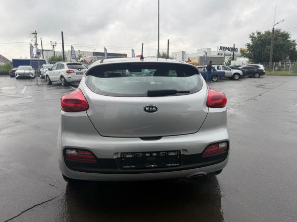 Kia Ceed II с пробегом 2013 года, цена 1 035 000 рублей, 136741 км, хэтчбек, Автокод Объявления