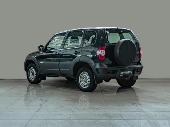 Chevrolet Niva I Рестайлинг с пробегом 2018 года, цена 730 000 рублей, 80994 км, внедорожник, Автокод Объявления