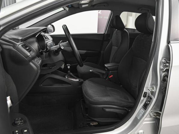 Kia Rio III Рестайлинг с пробегом 2015 года, цена 1 080 000 рублей, 163995 км, хэтчбек, Автокод Объявления