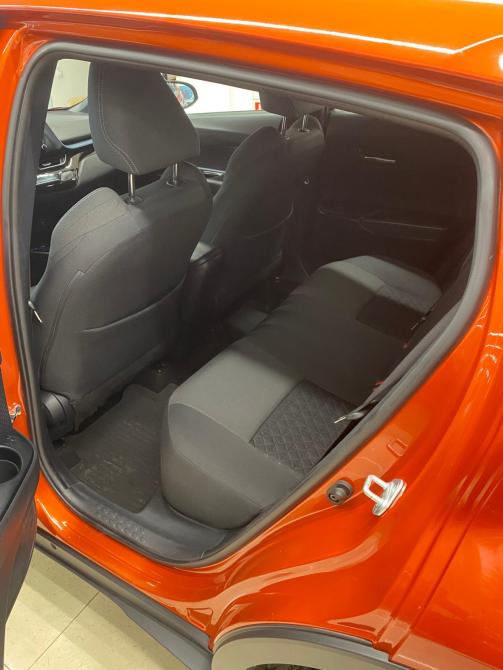 Toyota C-HR I Челябинск  - изображение 30