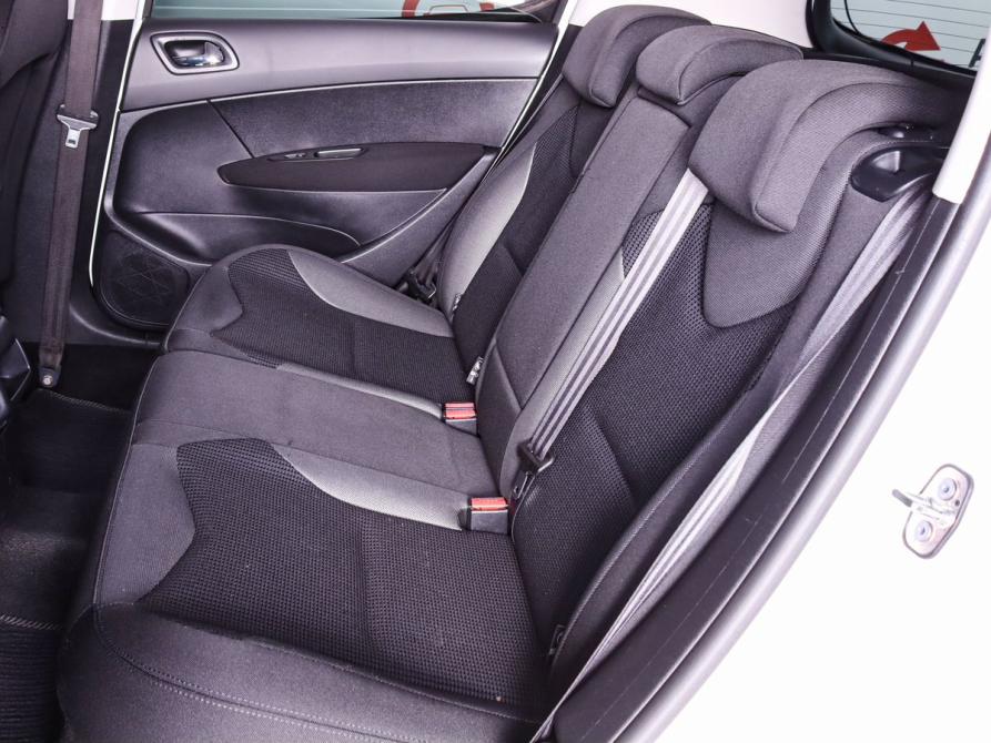 Peugeot 308 I Рестайлинг Минеральные Воды  - изображение 9