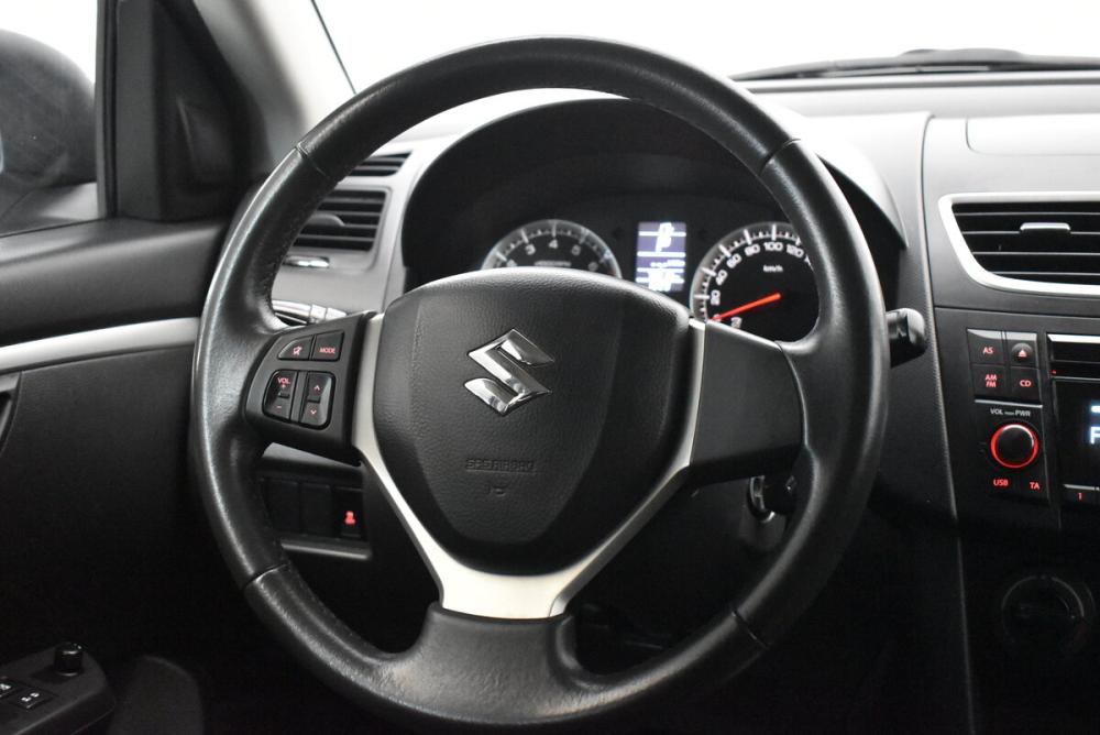Suzuki Swift IV Москва  - изображение 10