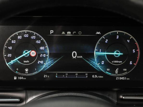 Kia Carnival IV с пробегом 2021 года, цена 2 999 000 рублей, 219451 км, минивэн, Автокод Объявления