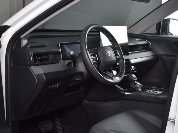 Toyota RAV4 VI (XA60) с пробегом 2026 года, цена 4 049 995 рублей, 1179 км, внедорожник, Автокод Объявления