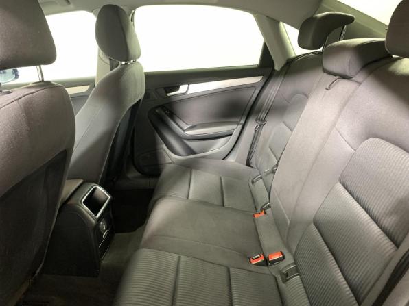 Audi A4 IV (B8) Рестайлинг с пробегом 2015 года, цена 1 599 000 рублей, 127010 км, седан, Автокод Объявления