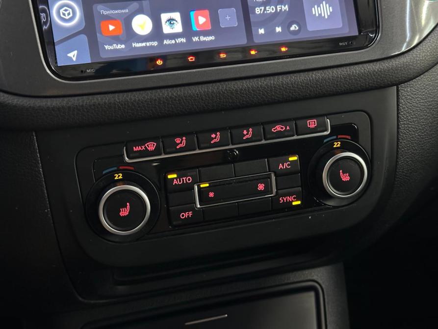 Volkswagen Tiguan I Рестайлинг Санкт-Петербург  - изображение 17