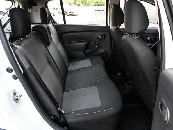 Renault Sandero II Рестайлинг с пробегом 2019 года, цена 1 099 000 рублей, 88553 км, хэтчбек, Автокод Объявления