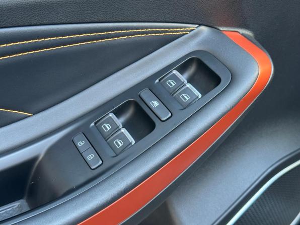 Omoda S5 GT с пробегом 2023 года, цена 1 779 000 рублей, 22500 км, седан, Автокод Объявления
