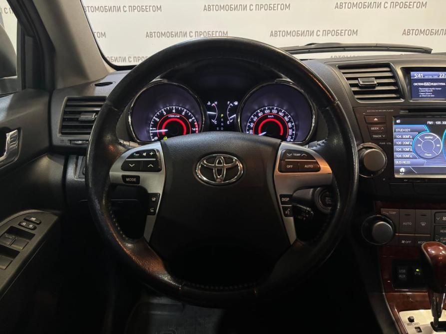Toyota Highlander II (XU40) Рестайлинг Санкт-Петербург  - изображение 16