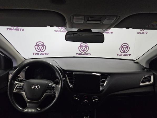 Hyundai Solaris II с пробегом 2019 года, цена 1 365 000 рублей, 87599 км, седан, Автокод Объявления