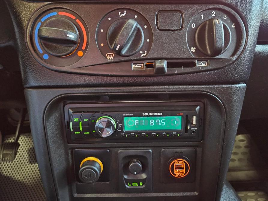 Chevrolet Niva I Рестайлинг Вологда  - изображение 13