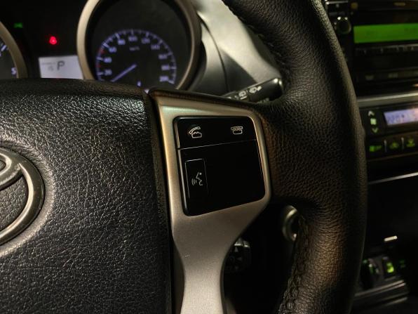 Toyota Land Cruiser Prado 150 Series с пробегом 2012 года, цена 3 000 000 рублей, 235846 км, внедорожник, Автокод Объявления
