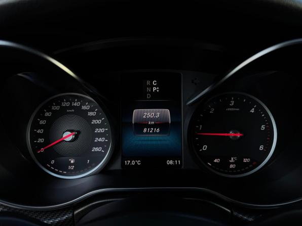 Mercedes-Benz V-Класс III (W447) Рестайлинг с пробегом 2021 года, цена 5 990 000 рублей, 81200 км, минивэн, Автокод Объявления